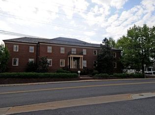 354 Broadway Ave, Broadway, VA 22815