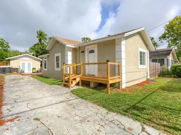 1020 N Madison Ave, Clearwater, FL 33755