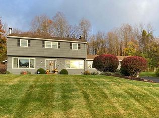 13 Stony Brook Rd, Brookfield, CT 06804