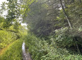 212 Granite Ln, Fairdale, WV 25839