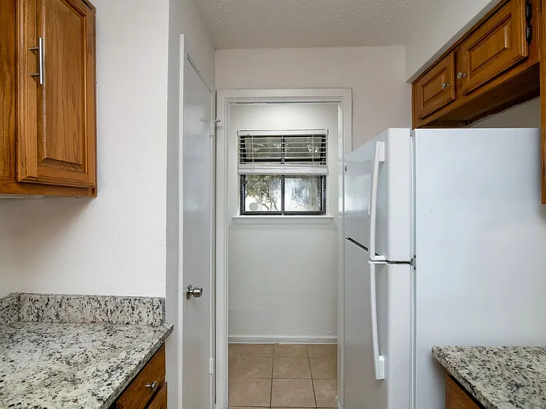 East Landing Townhomes — Photo 12