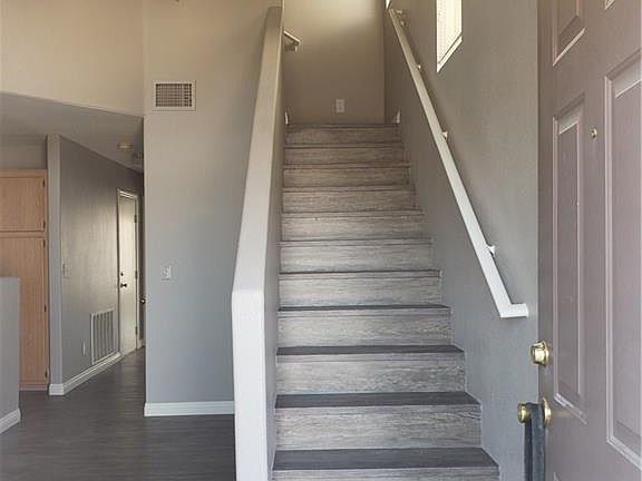 3rd image of 38 Belle La Blanc Ave