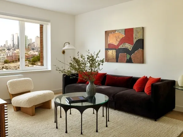 2-33 50th Avenue image 1 of 15