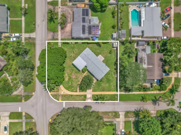 145 Greenbrier Drive, Palm Springs, FL 33461
