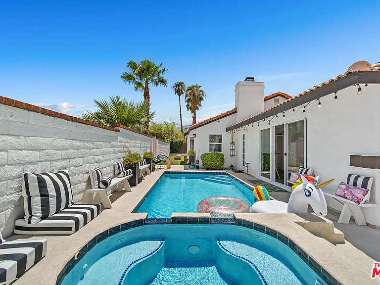 77211 Calle Sonora — Photo 4