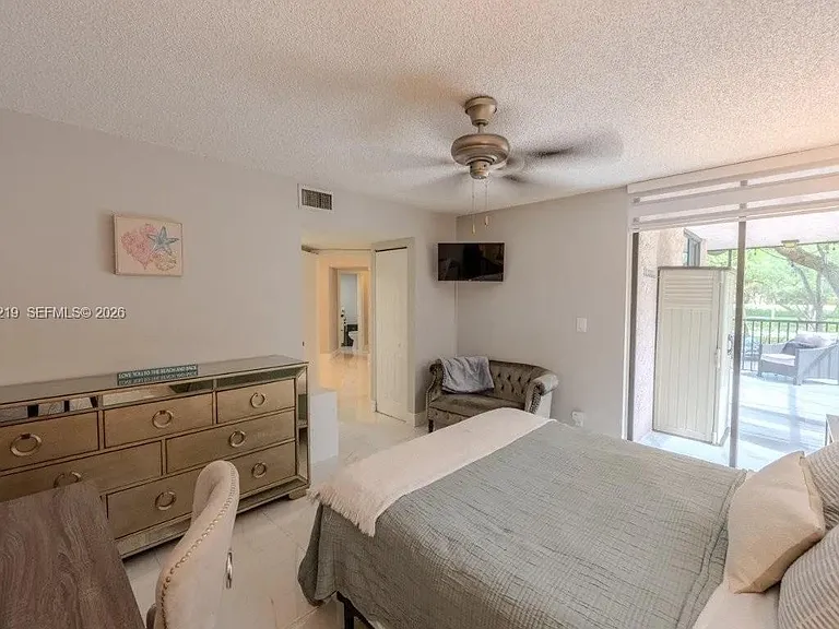 10451 W Broward Blvd #201 — Photo 12