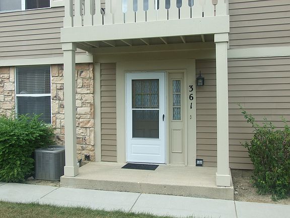 2nd image of 361 Ashwood Ct #361
