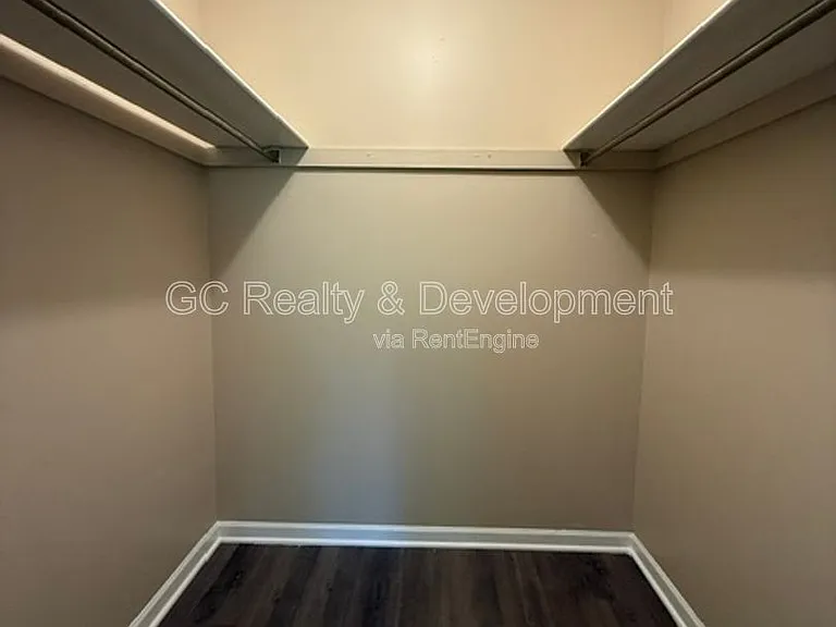 11 Simpson St #F — Photo 13