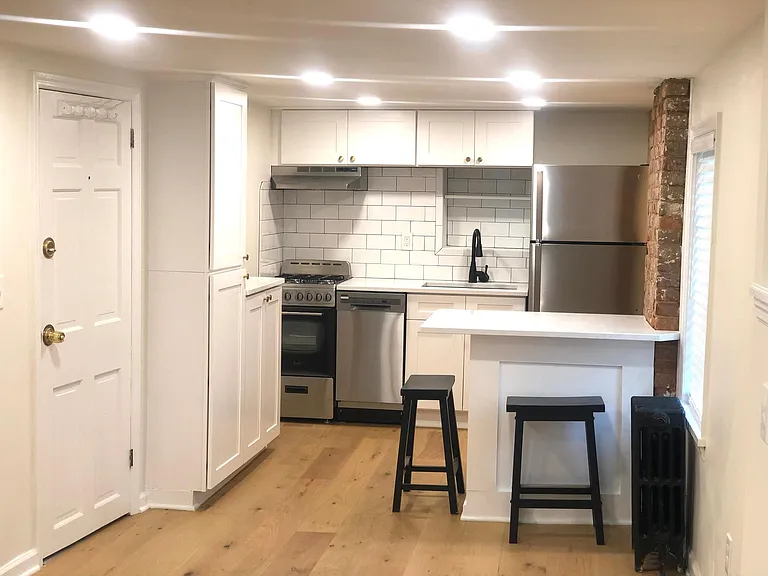 62 Caroline St #2 — Photo 1