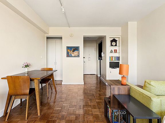 2nd image of 401 E 65th St APT 14I
