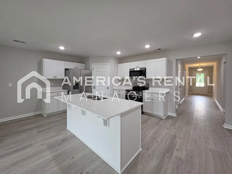 10312 Squires Way — Photo 24