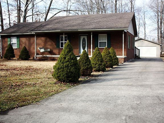 3rd image of 112 Airwood Dr
