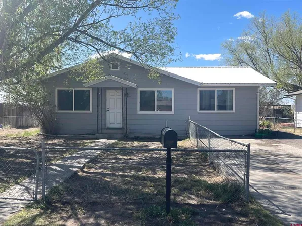 204 14th Street, Alamosa, CO 81101