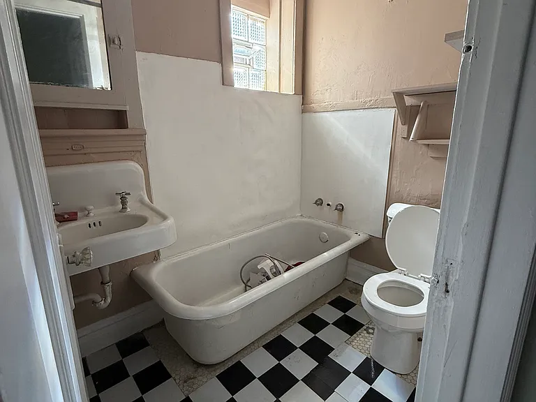 5037 N Western Ave #3N — Photo 3