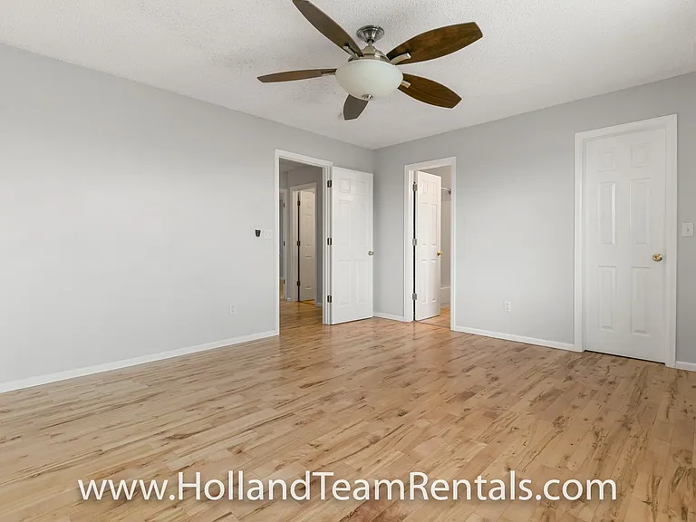 11343 Latigo Ln — Photo 13