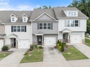 3709 Acorn Dr, Oakwood, GA 30566