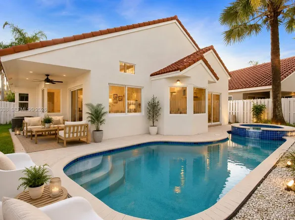 325 Somerset Way, Weston, FL 33326