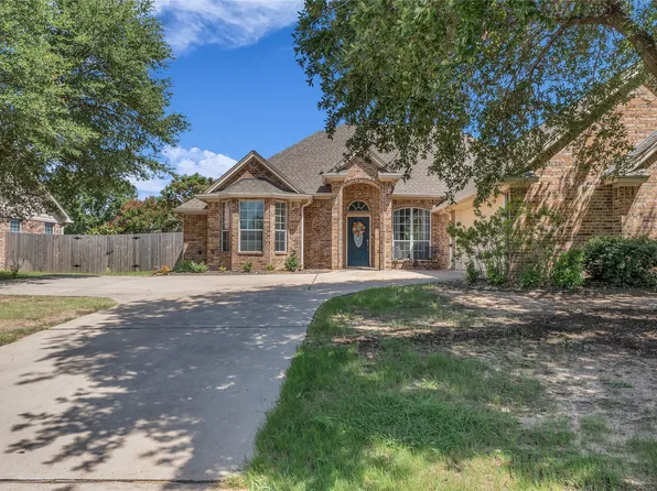 5613 Landsdown Dr, Waco, TX 76708