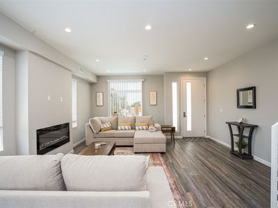 7030 Valmont St #A, Tujunga, CA, 91042