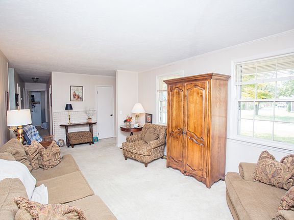 5th image of 1229 Timberwood Dr
