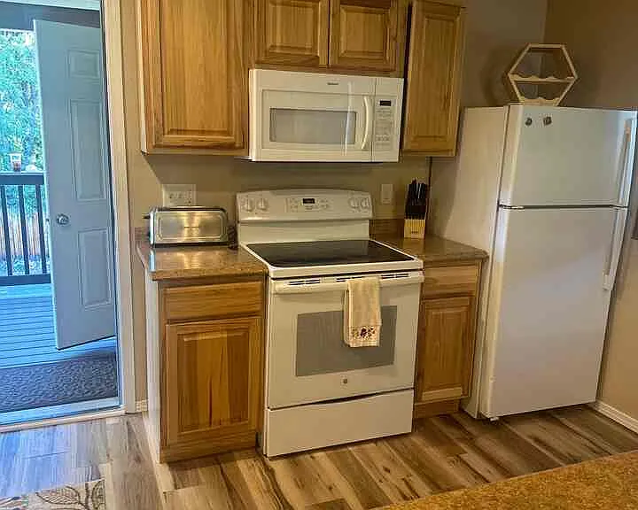 2305 Mount Ave #201 — Photo 5