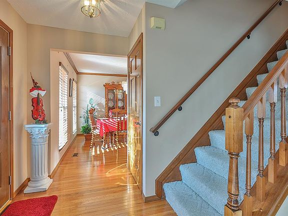 4th image of 109 Clearmeadow Dr