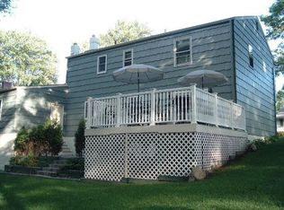 12 Cottage Circle Rd, Denville, NJ 07834