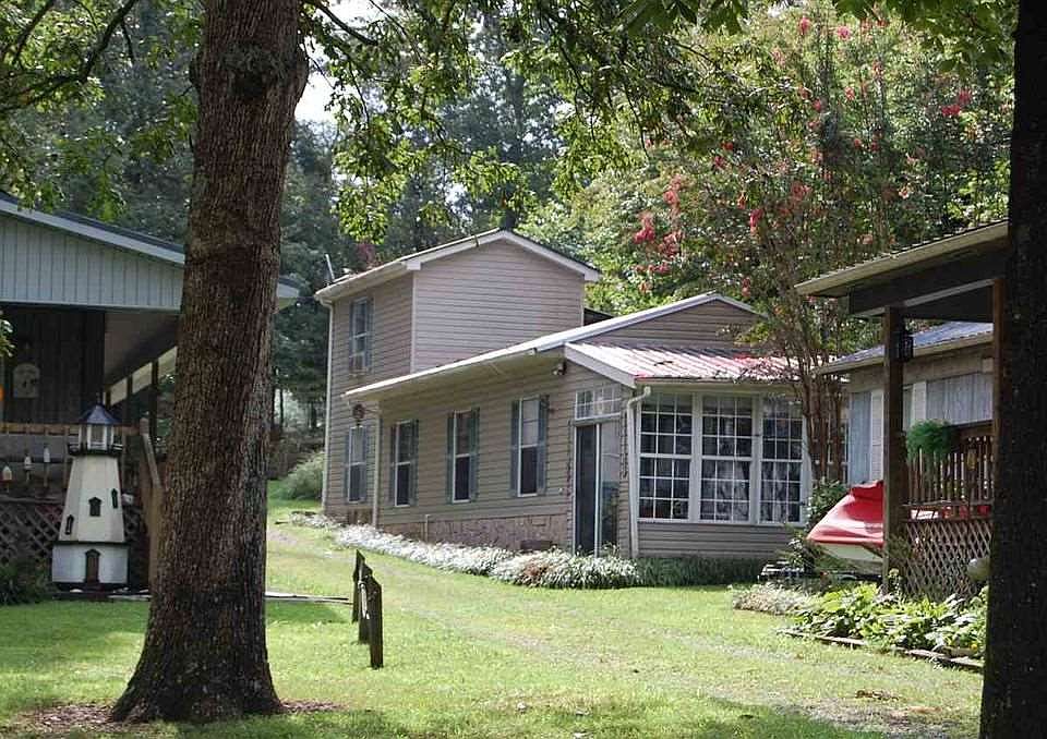 1st image of 193 Mays Ln
