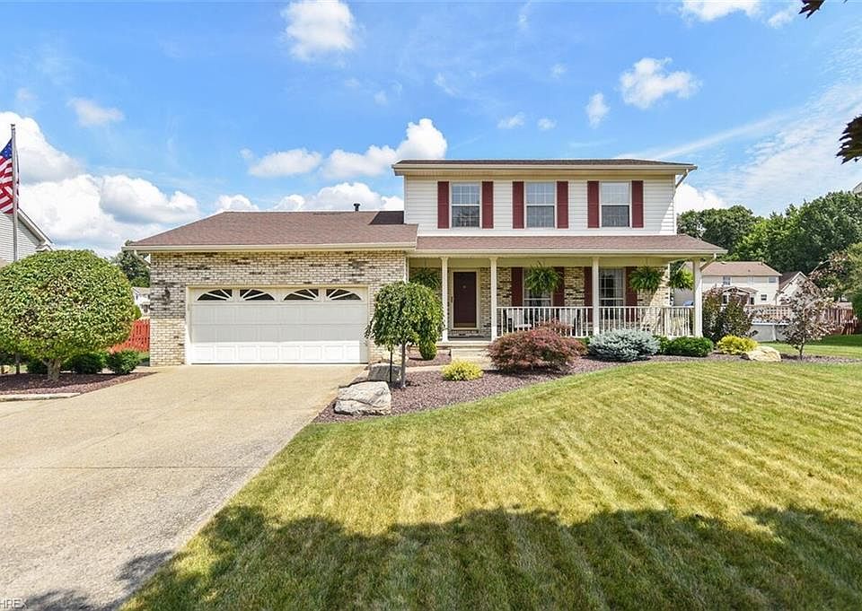 1st image of 6914 Berry Blossom Dr