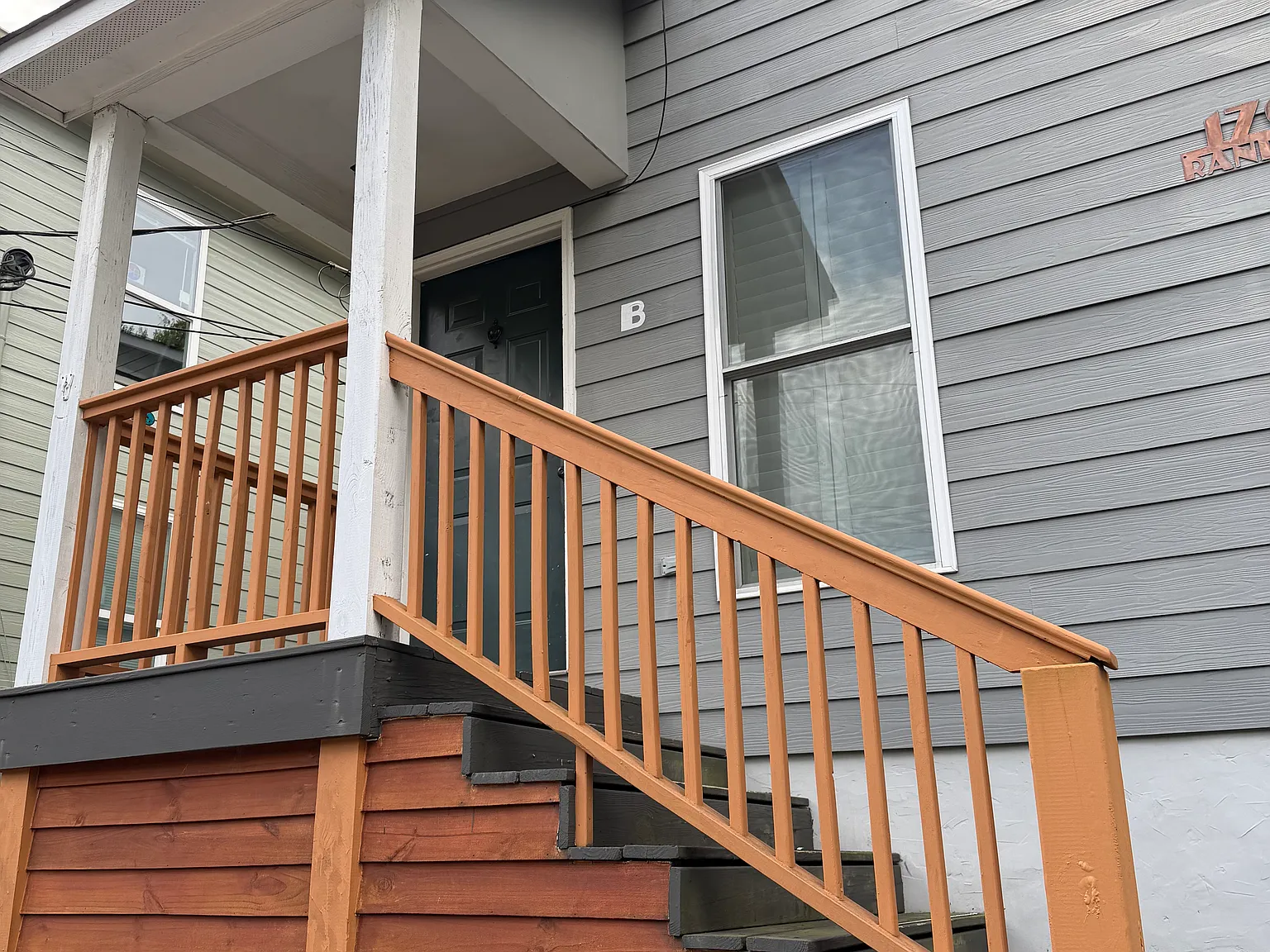 2 bed, 1023 sqft, $1,600 — Photo 2