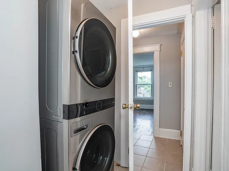 45 Maplewood Ave #3 — Photo 11