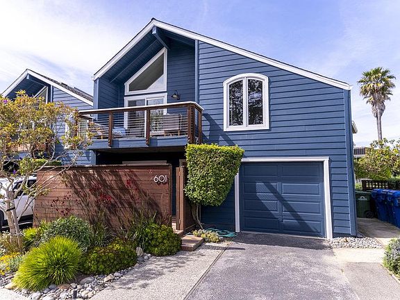 2nd image of 601 41st Ave