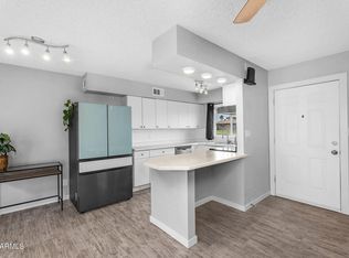 950 S Acorn Ave, Tempe, AZ 85281