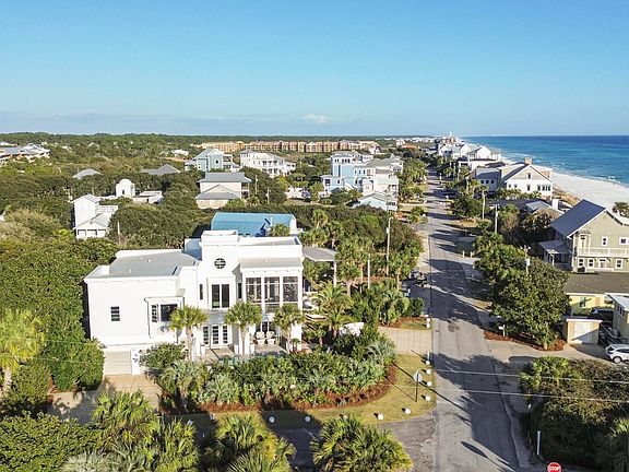 2nd image of 461 Blue Mountain Rd