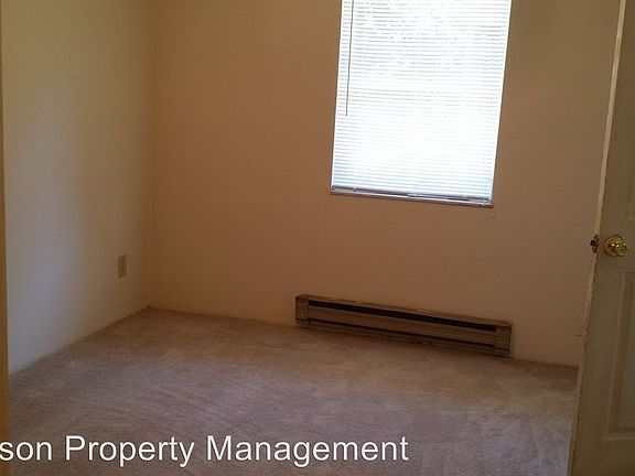 5th image of 1104 W McCarty St APT 104