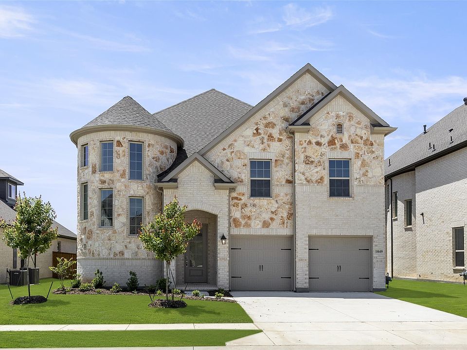 1st image of 1049 Fleetwood Dr