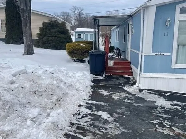 13 Earl Ln, Lititz, PA 17543