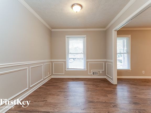 4th image of 201 Murphy Ave NW