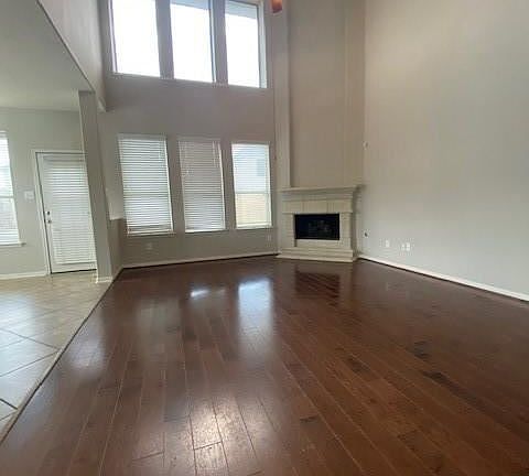 3rd image of 2110 Sailwind Dr