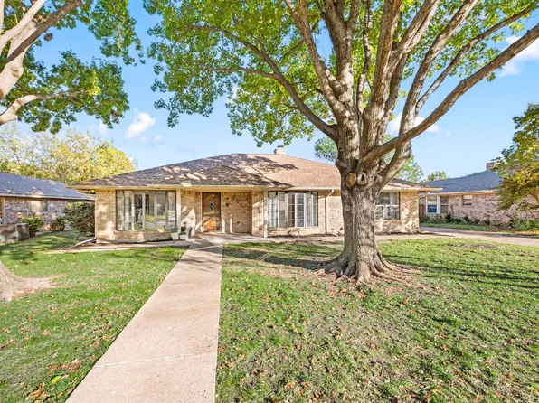 507 Crestview Dr, Grapevine, TX 76051
