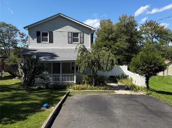18 Sunset Trail, Pine Bush, NY 12566