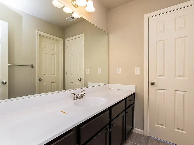 1415 Kilchis Falls Way — Photo 11
