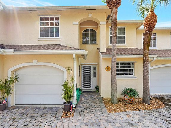 3rd image of 479 Tequesta Drive #6