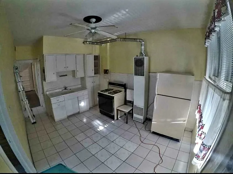 840 N Maplewood Ave #2R — Photo 4