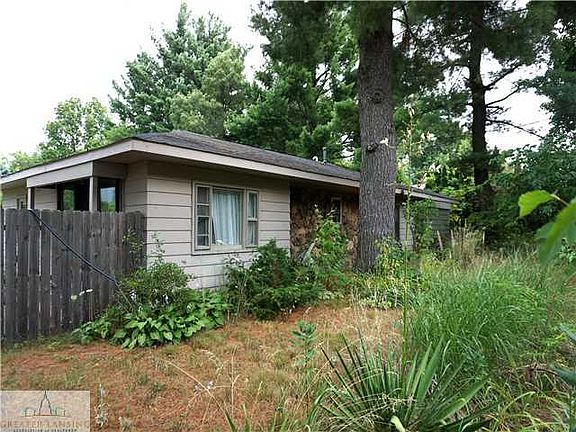 2nd image of 6591 E Jackson Ct