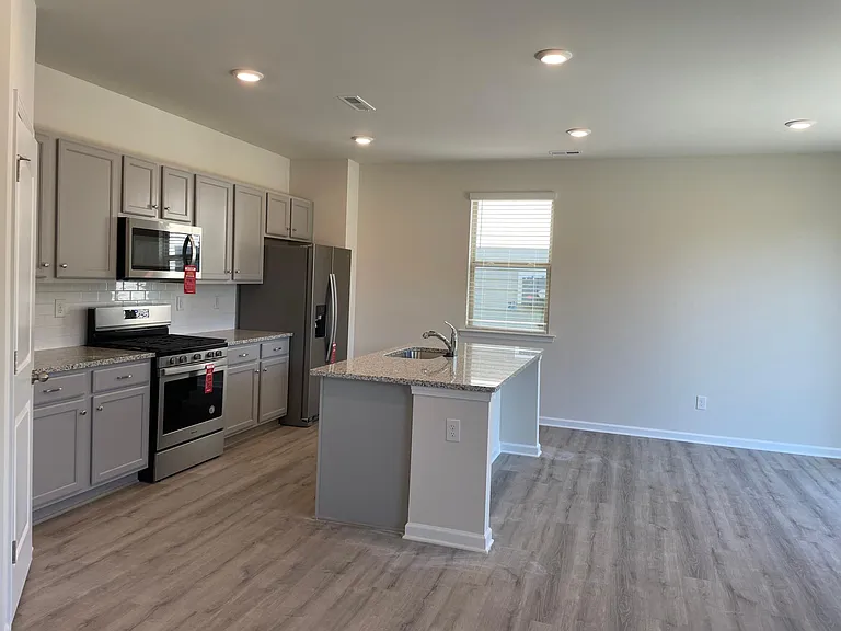 3062 Weddington Pointe Dr — Photo 4