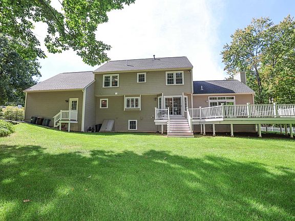 5th image of 209 Tennyson Drive