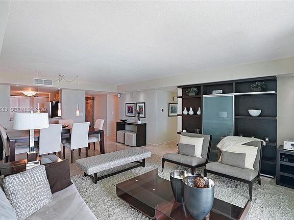 3rd image of 2101 Brickell Ave APT 1812