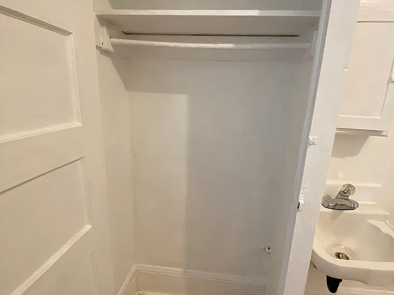 833 Kearny St #50 — Photo 6