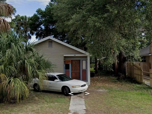 1906 E Ida St, Tampa, FL 33610